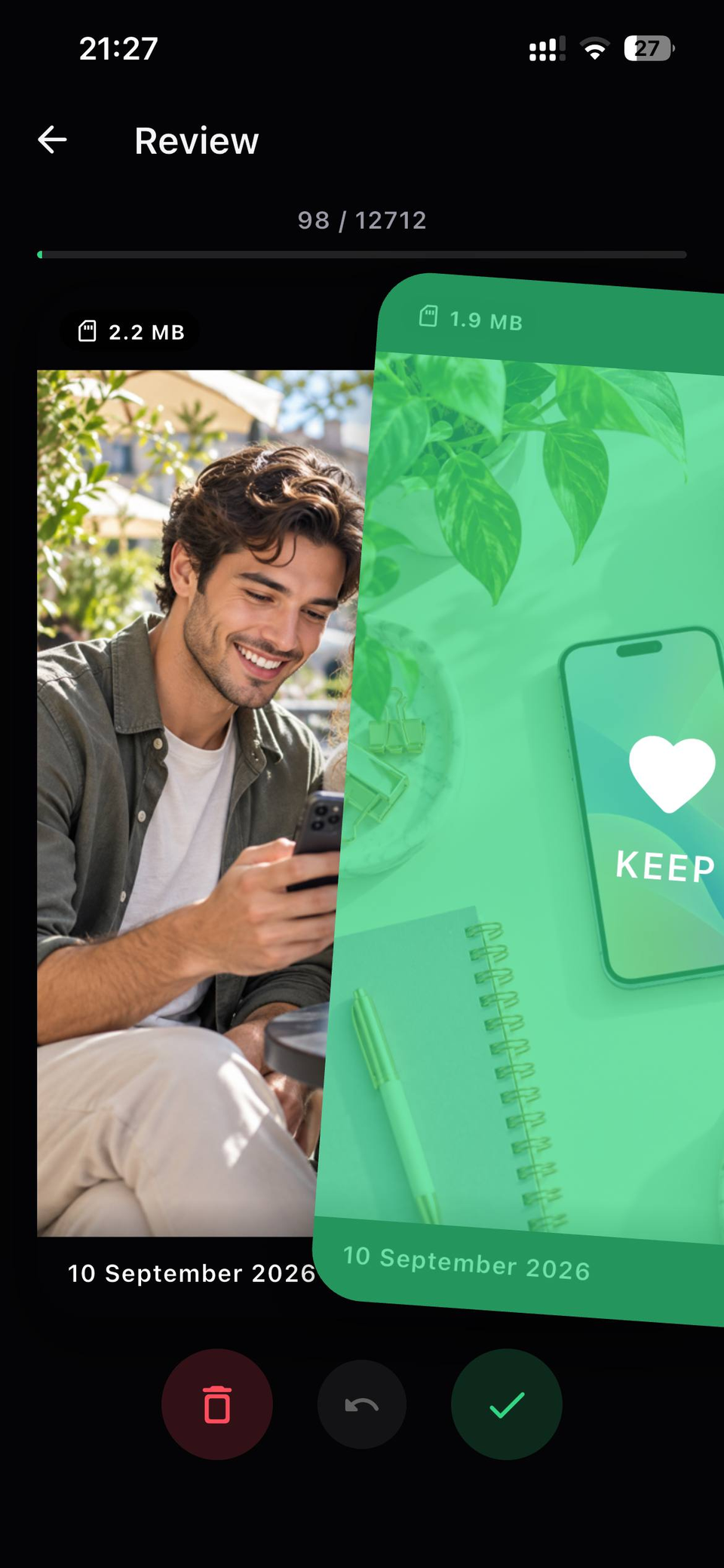 Swipeek review screen: a photo card with keep and bin buttons and a progress bar showing 128 of 342 reviewed