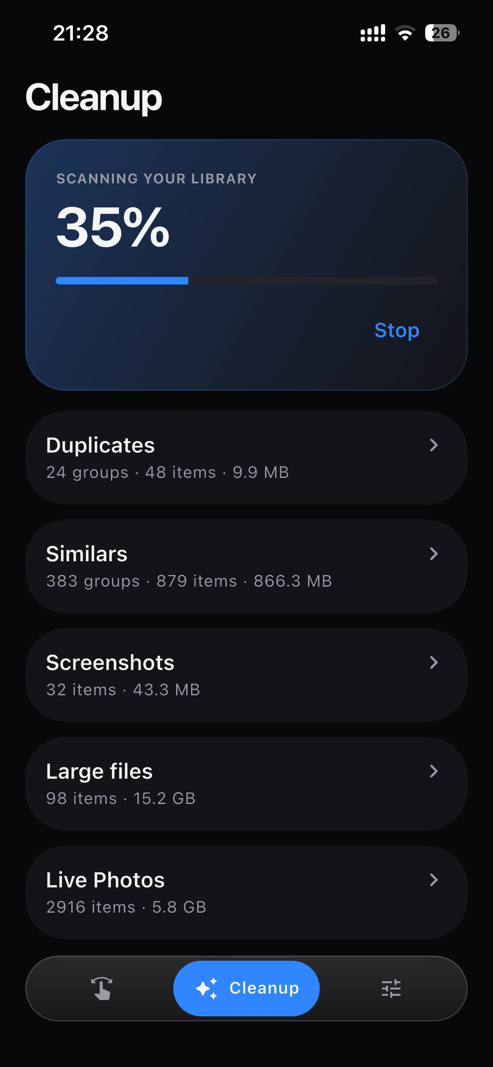 Quick clean summary listing screenshots, duplicates, similar shots and largest files with the space each would free
